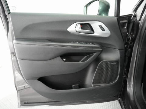 2019 Chrysler Pacifica Hybrid Limited