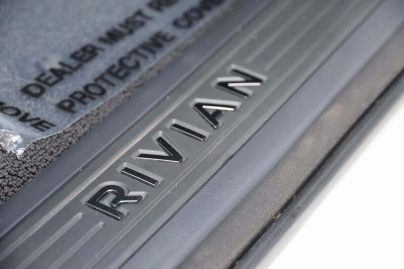 2022 Rivian R1T Adventure