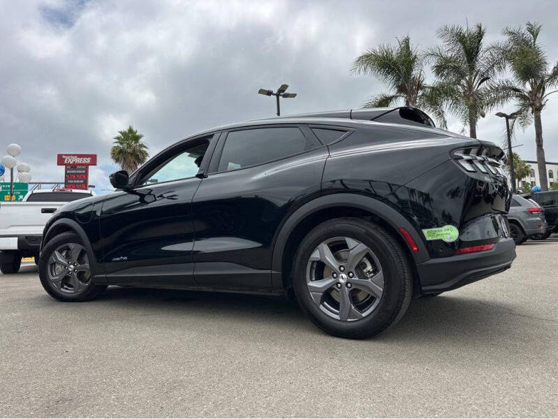 2023 Ford Mustang Mach-E Select