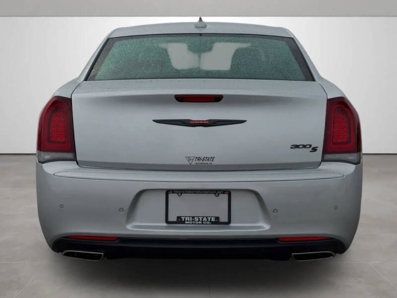2023 Chrysler 300 S V6