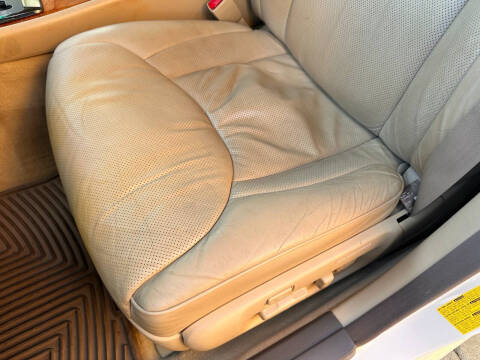 2004 Lexus LS 430