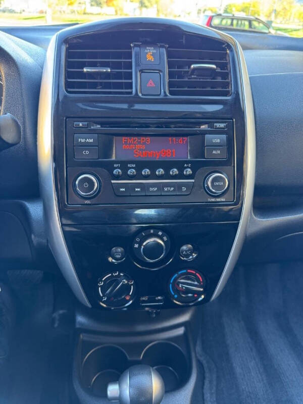 2015 Nissan Versa Note SV