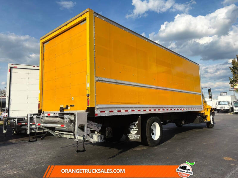 2019 International DuraStar 4300