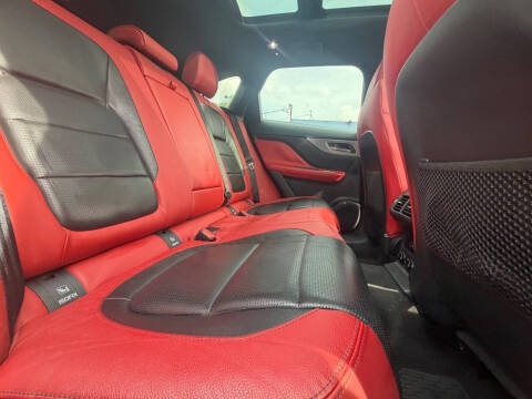 2017 Jaguar F-PACE S