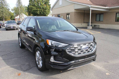 2024 Ford Edge Titanium