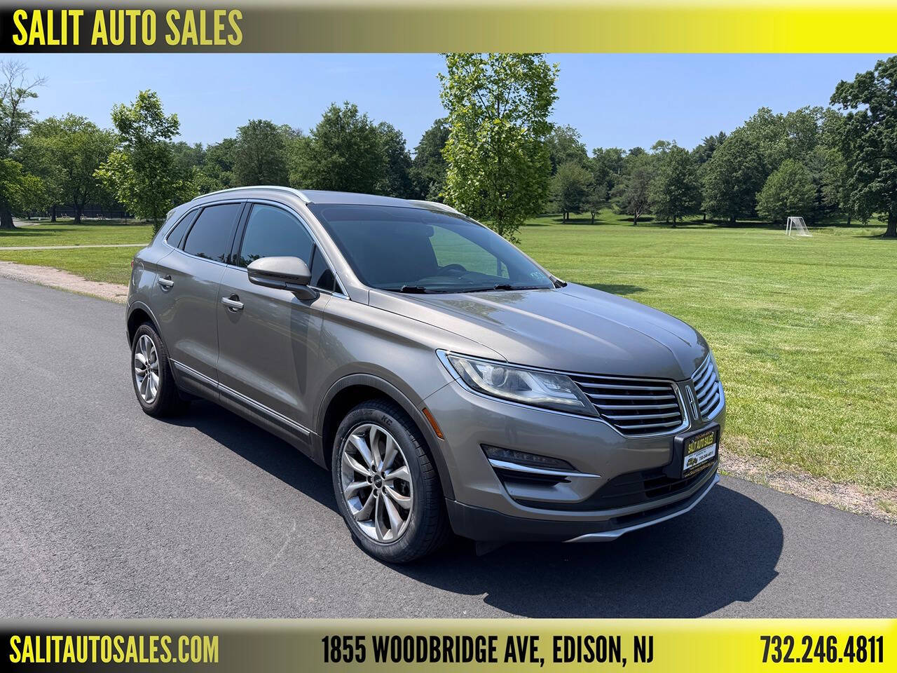 2017 Lincoln MKC 1