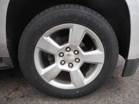 2016 Chevrolet Suburban LS