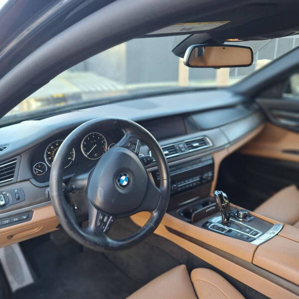 2012 BMW 7 Series 740Li