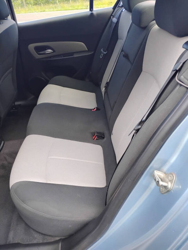 2011 Chevrolet Cruze LS