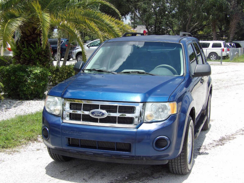 Used 2008 Ford Escape XLS with VIN 1FMCU02Z68KB85163 for sale in Fort Myers, FL