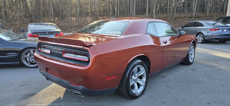 2021 Dodge Challenger SXT
