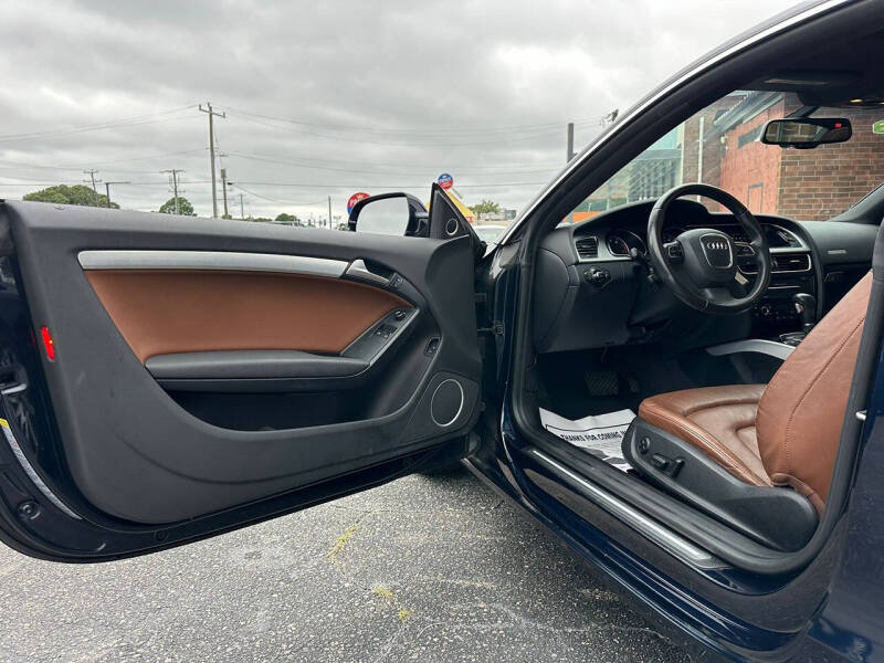 2011 Audi A5 2.0T quattro Premium Plus