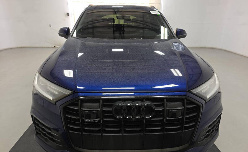 2022 Audi Q7 quattro Premium Plus 55 TFSI