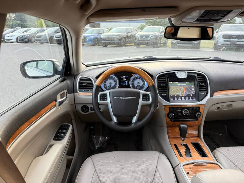 2014 Chrysler 300 C