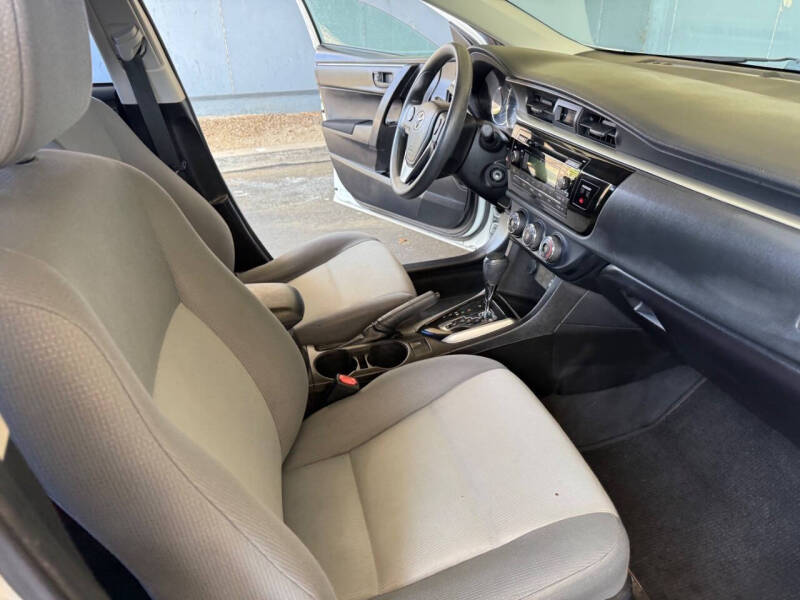 2014 Toyota Corolla LE Plus