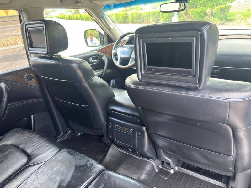 2015 Infiniti QX80