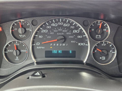 2025 Chevrolet Express 2500