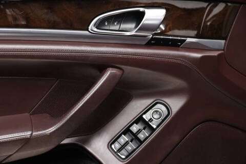 2015 Porsche Panamera 4S Executive