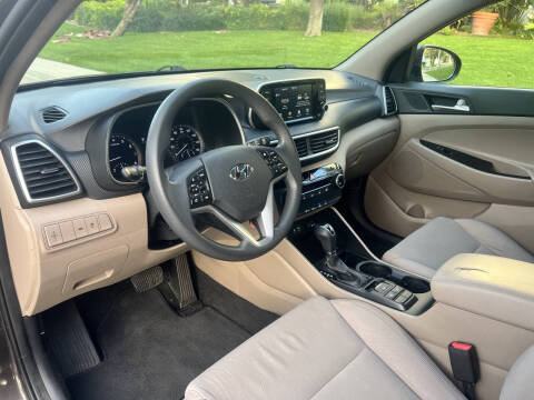 2020 Hyundai Tucson SE