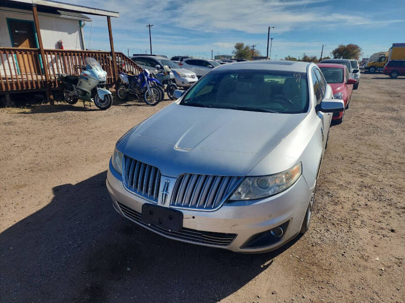2011 Lincoln MKS Base's photo