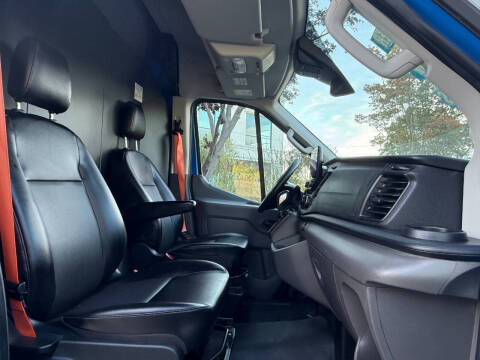 2020 Ford Transit 250