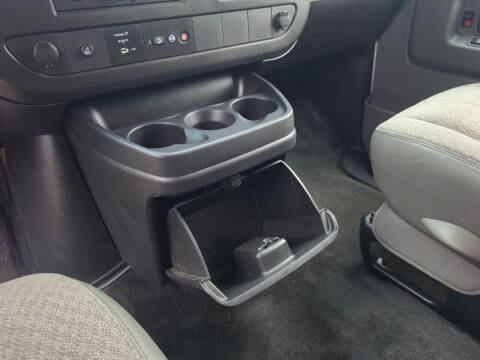 2013 Chevrolet Express LT 2500