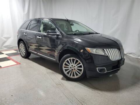 2012 Lincoln MKX for sale at Tradewind Car Co in Muskegon MI