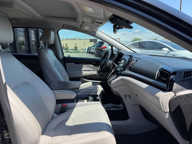 2019 Honda Odyssey Elite