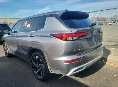 2022 Mitsubishi Outlander SE
