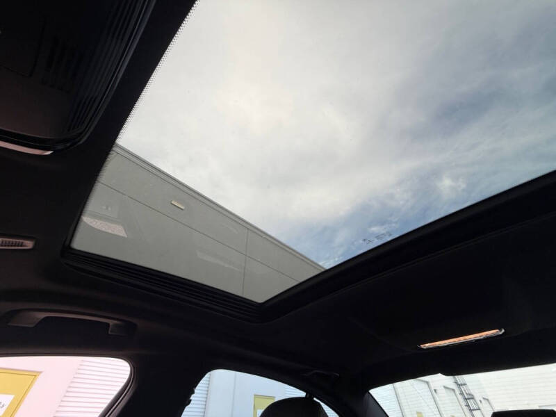 2022 BMW 5 Series 540i