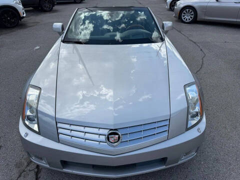 2004 Cadillac XLR