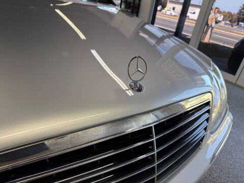 2005 Mercedes-Benz S-Class S 500 4MATIC