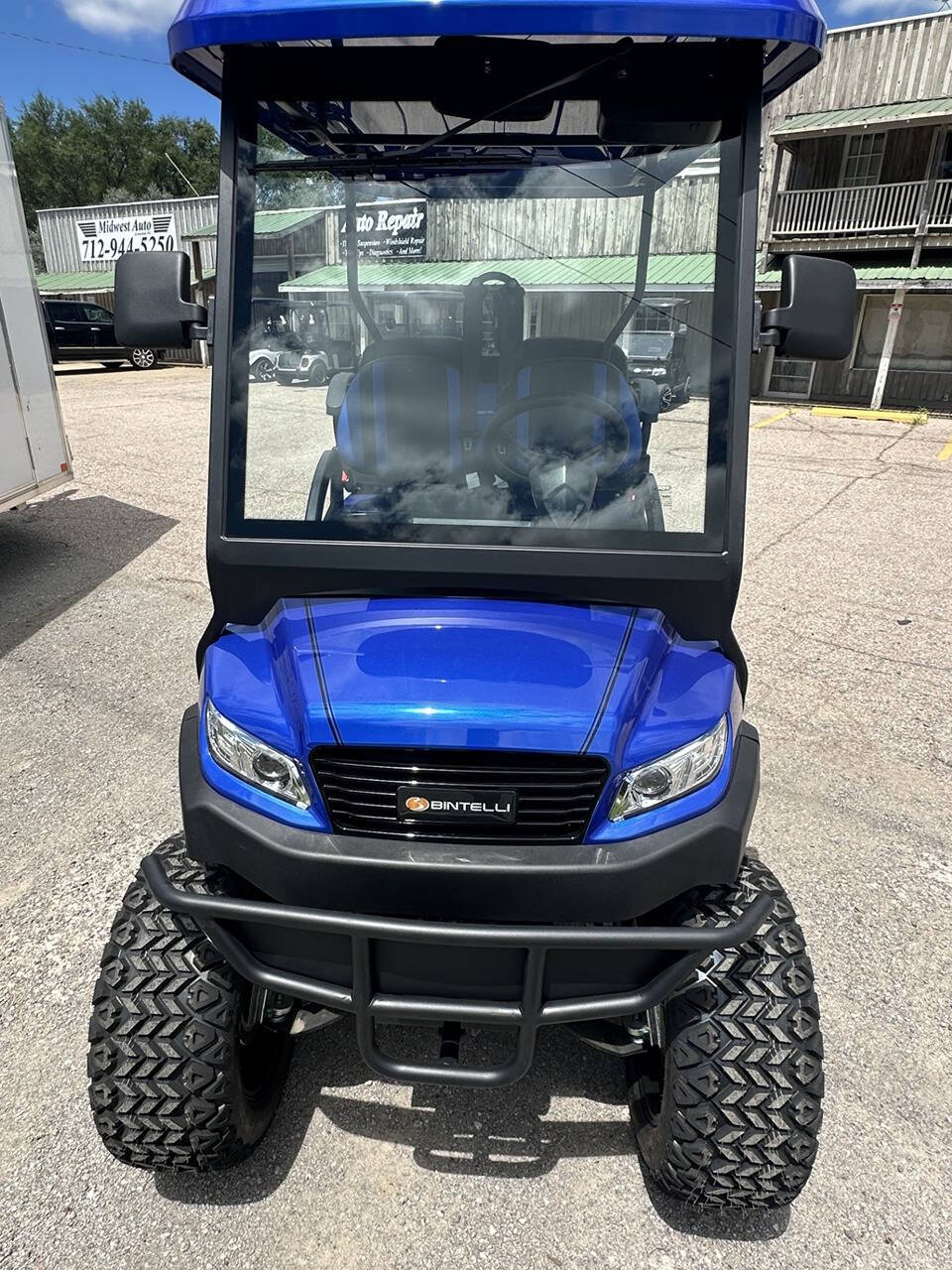 2024 Bintelli Beyond 4PR Lifted for sale at Midwest EV in Lawton, IA