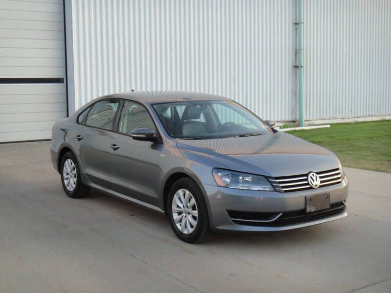 2013 Volkswagen Passat Wolfsburg Edition PZEV
