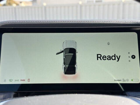 2022 Rivian R1S Launch Edition