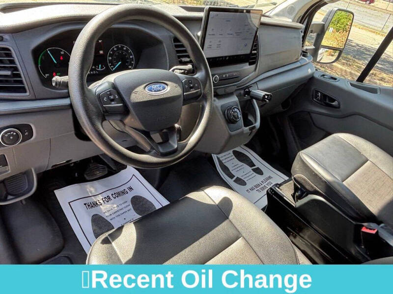 2022 Ford E-Transit