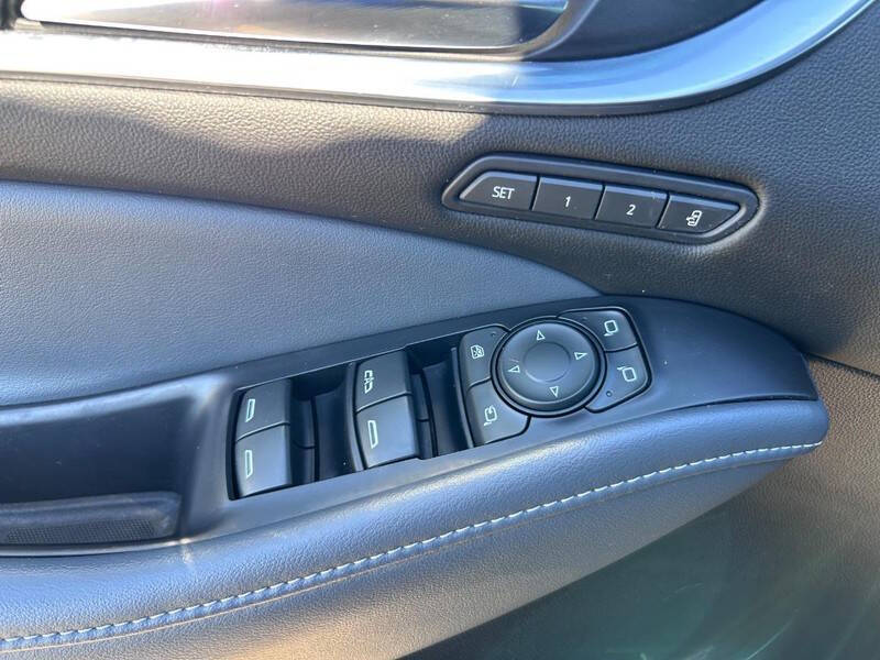 2022 Buick Enclave Premium