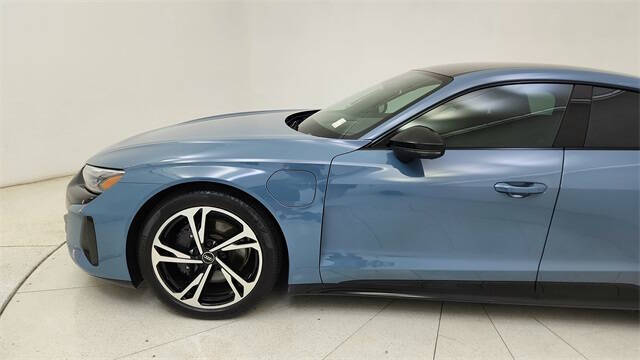 2022 Audi e-tron GT quattro Premium Plus