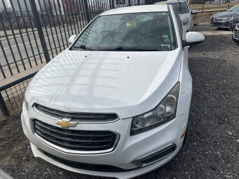 2015 Chevrolet Cruze for sale at Long & Sons Auto Sales in Detroit MI