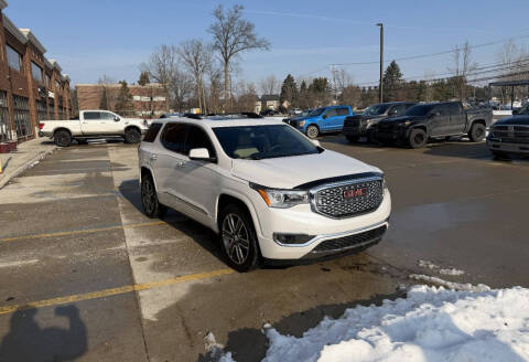 2017 GMC Acadia Denali