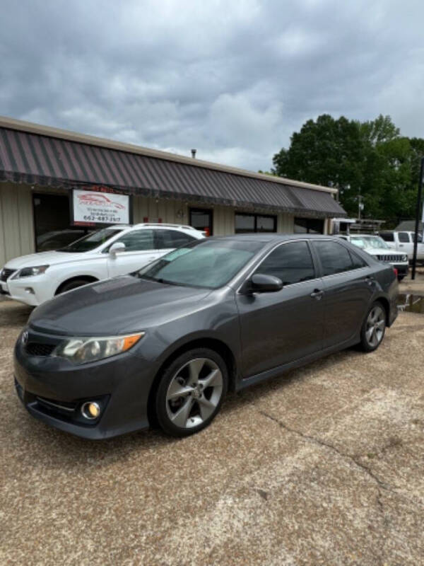 2014 Toyota Camry SE V6
