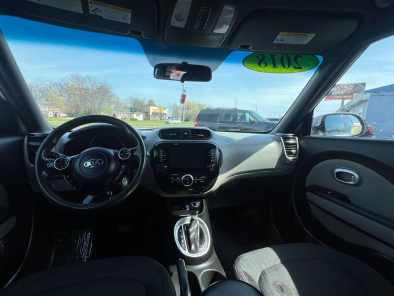 2018 Kia Soul +