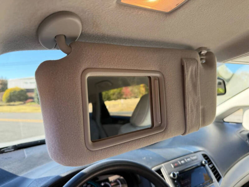 2011 Toyota Venza AWD 4cyl