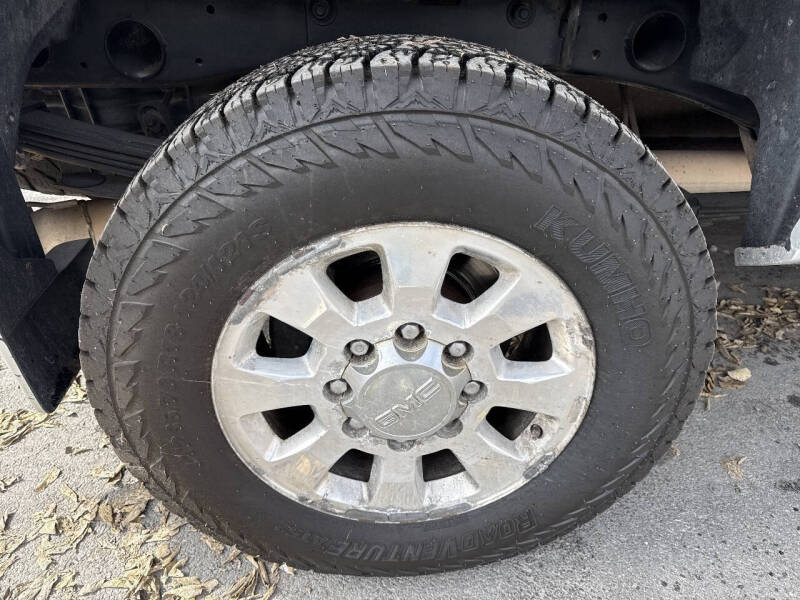 2011 GMC Sierra 2500HD SLT