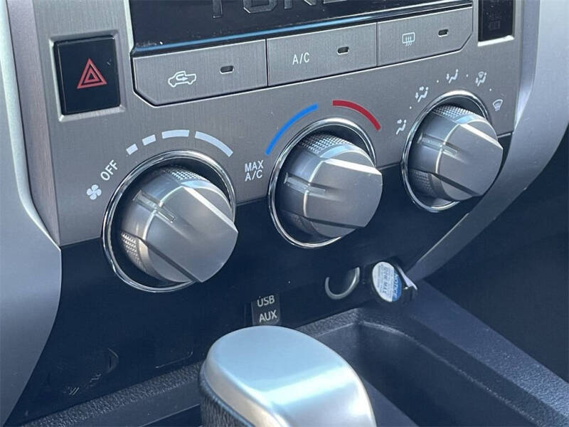 2017 Toyota Tundra SR5