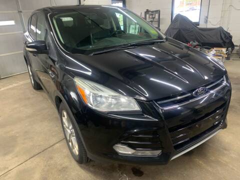 2013 Ford Escape for sale at QUINN'S AUTOMOTIVE in Leominster MA
