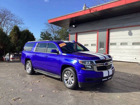 2017 Chevrolet Suburban LS