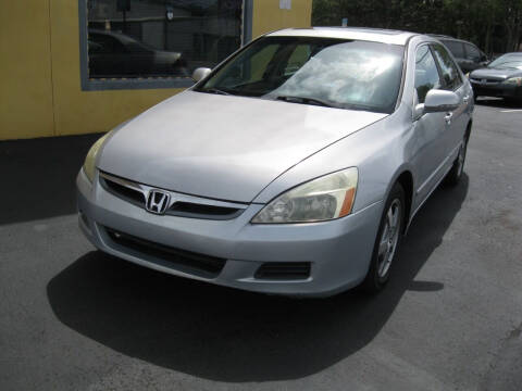 2007 Honda Accord for sale at PARK AUTOPLAZA in Pinellas Park FL