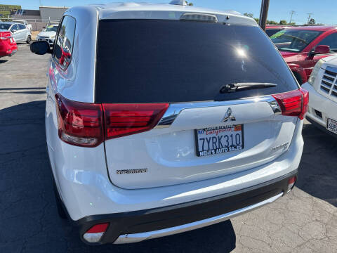 2017 Mitsubishi Outlander SE