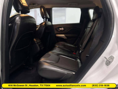 2018 Jeep Cherokee Latitude Plus